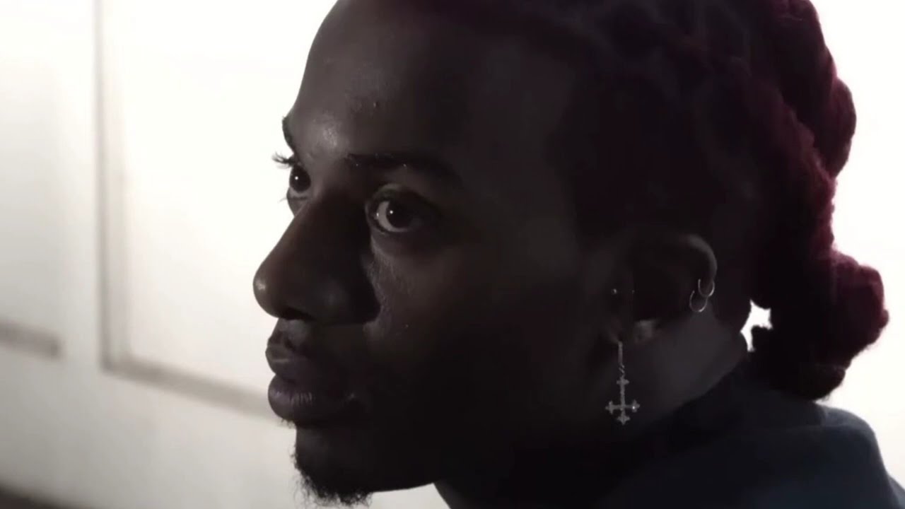 HoodByAir - Playboi Carti (floating intro)