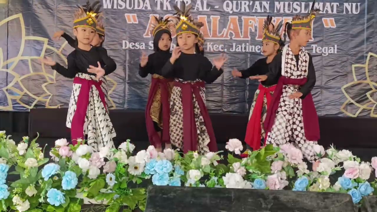 Tari kreasi daerah, TK MUSLIMAT NU MASYOTHOH SUMBARANG
