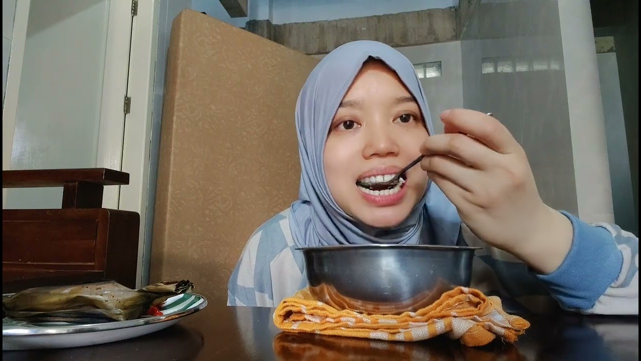 薏發  اللّهُـمَّ بارِكْ