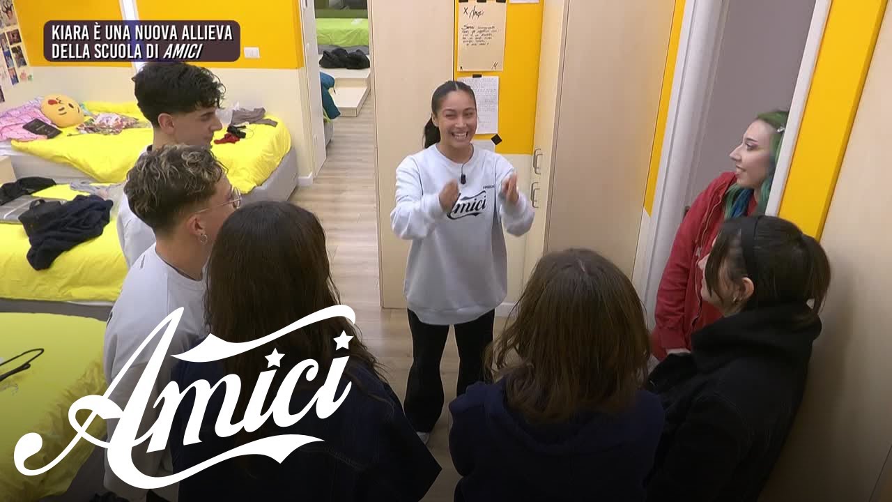 Amici 25 - Kiara è una nuova allieva della scuola