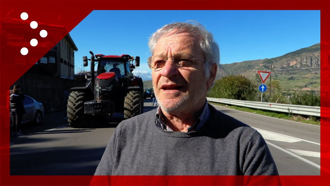 Protesta agricoltori con corteo di mezzi agricoli nel palermitano: 