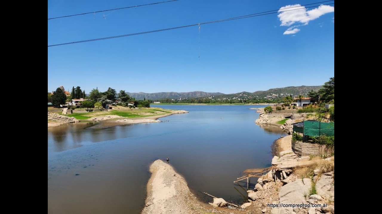 VILLA CARLOS PAZ Propiedad en venta sobre el LAGO REBAJADO