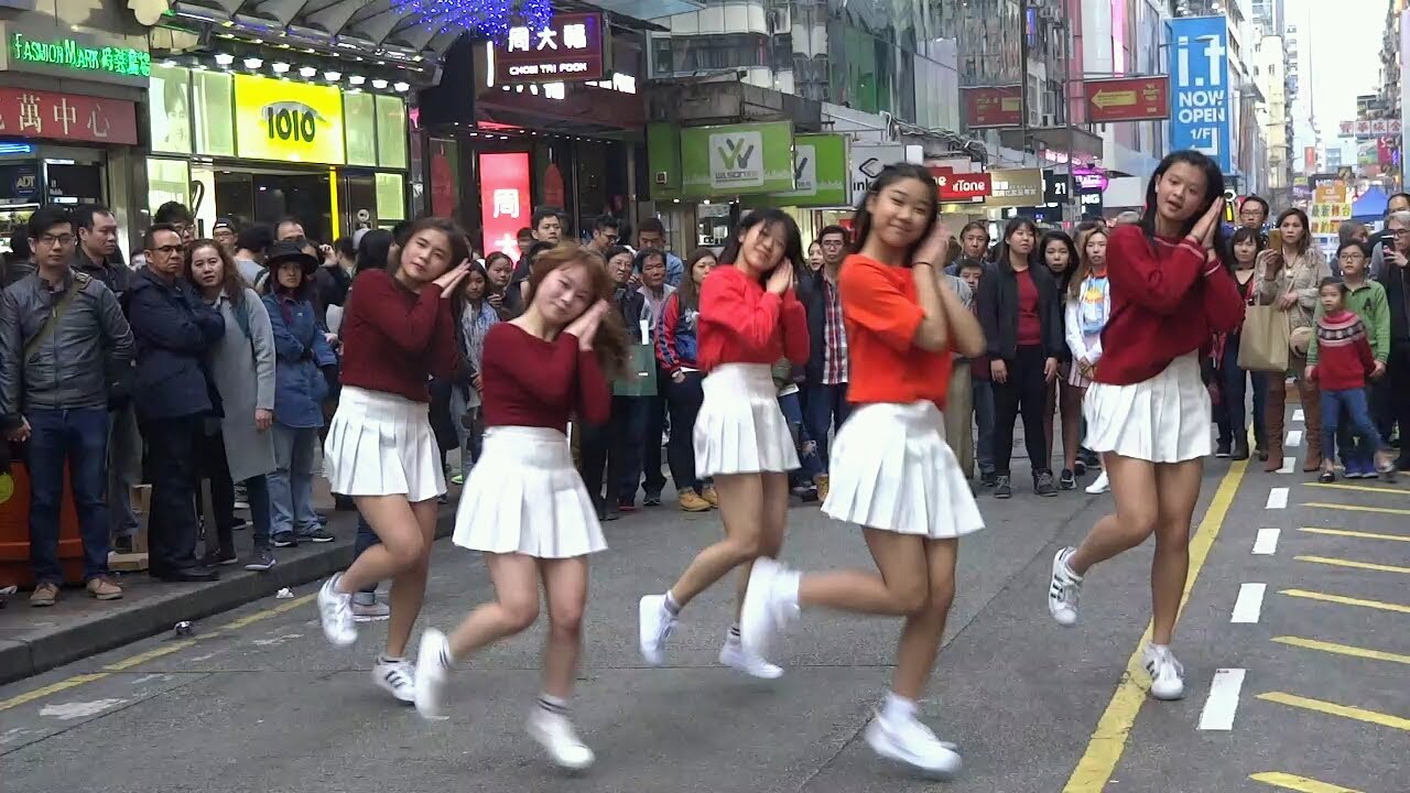 [Fancam] 161231 TWICE (트와이스) - TT (티티) (Special Stage) (Dance cover by CINQHK) @1st Flash Mob