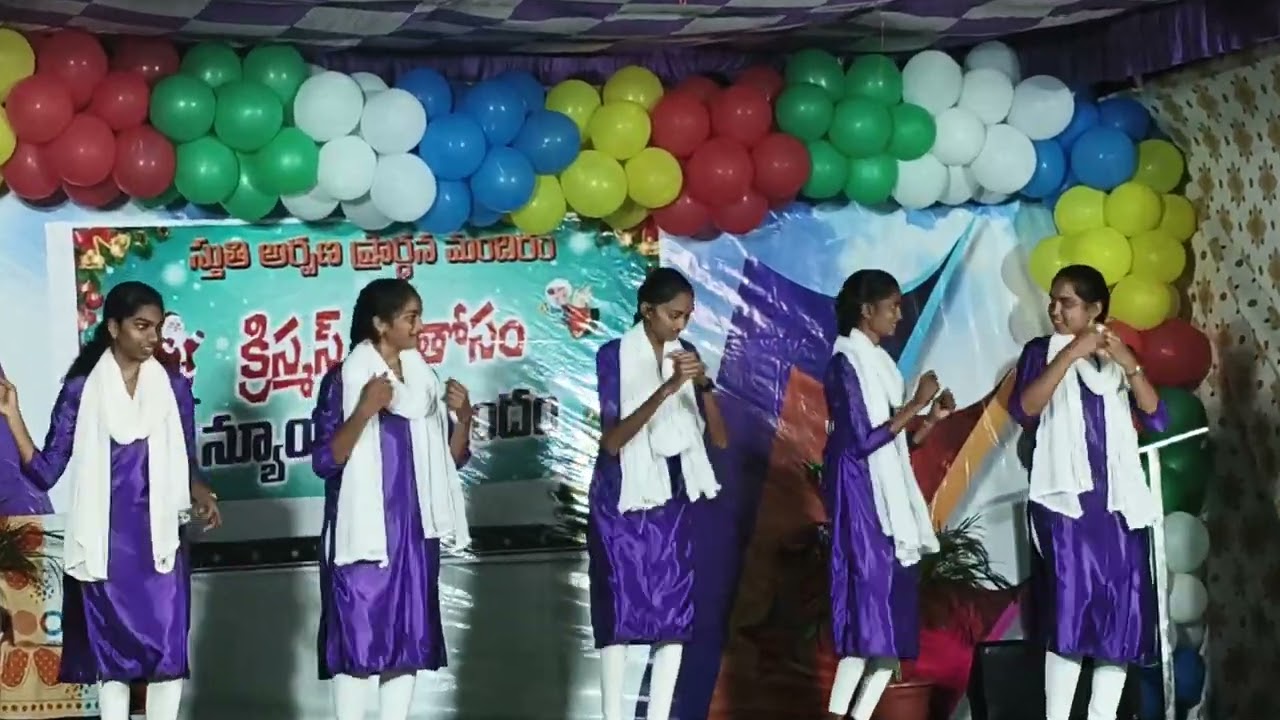 స్తుతి అర్పణ సెమీ క్రిస్మస్ గ్రోత్ సెంటర్