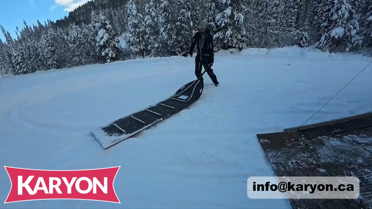 Испытание санок Karyon на сломанном пополам снегоходе.