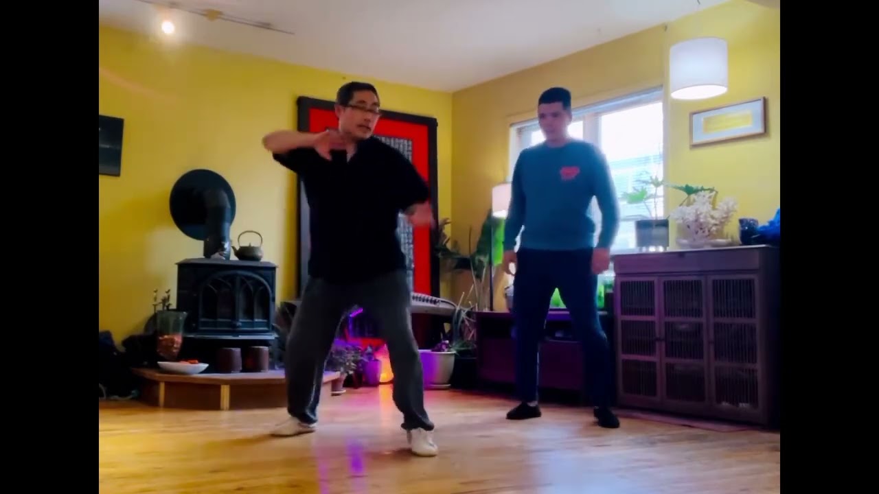 Master Yang Hai  |  Snake Hunting Prey (Xingyi Bagua Zhang)