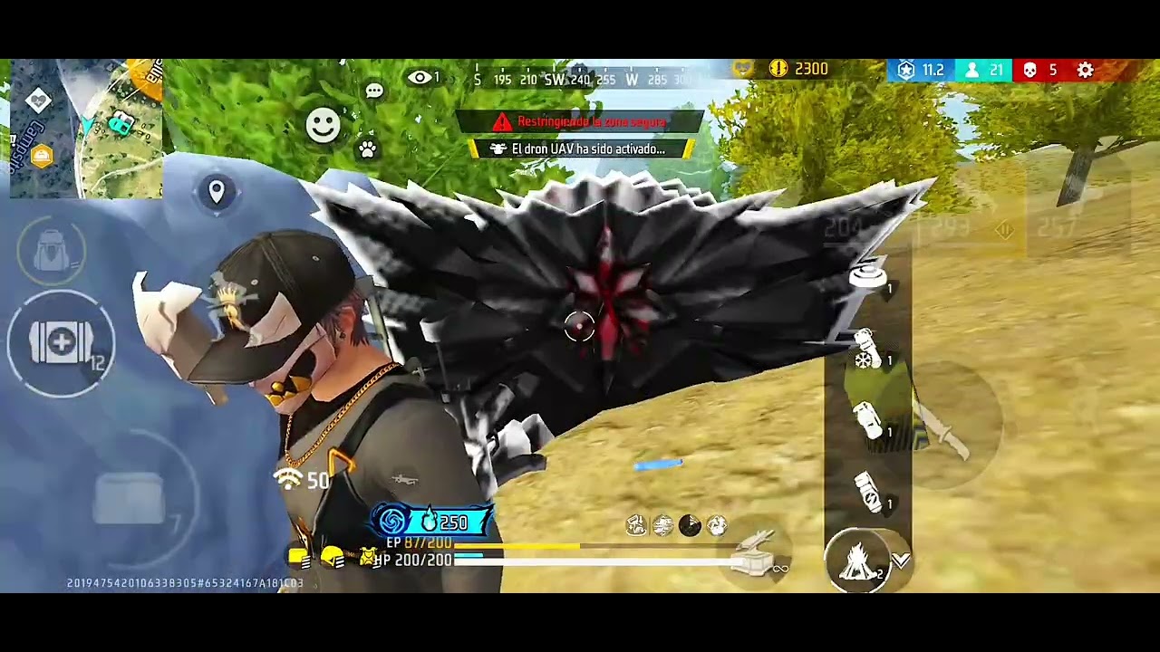 JUGANDO FREE FIRE SOLO BR