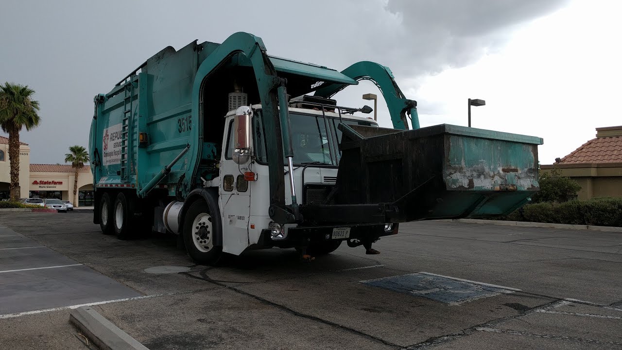 Republic Services Diesel Trucks in Vegas