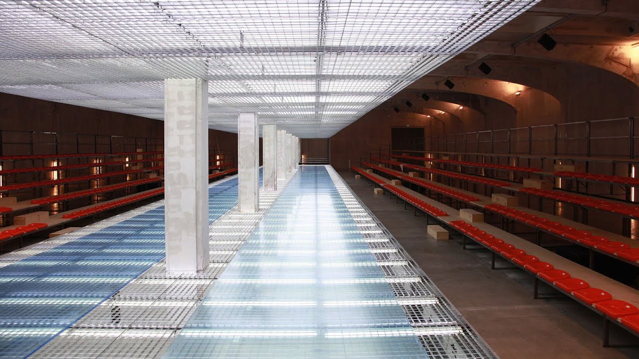 PRADA SPRING SUMMER 2011