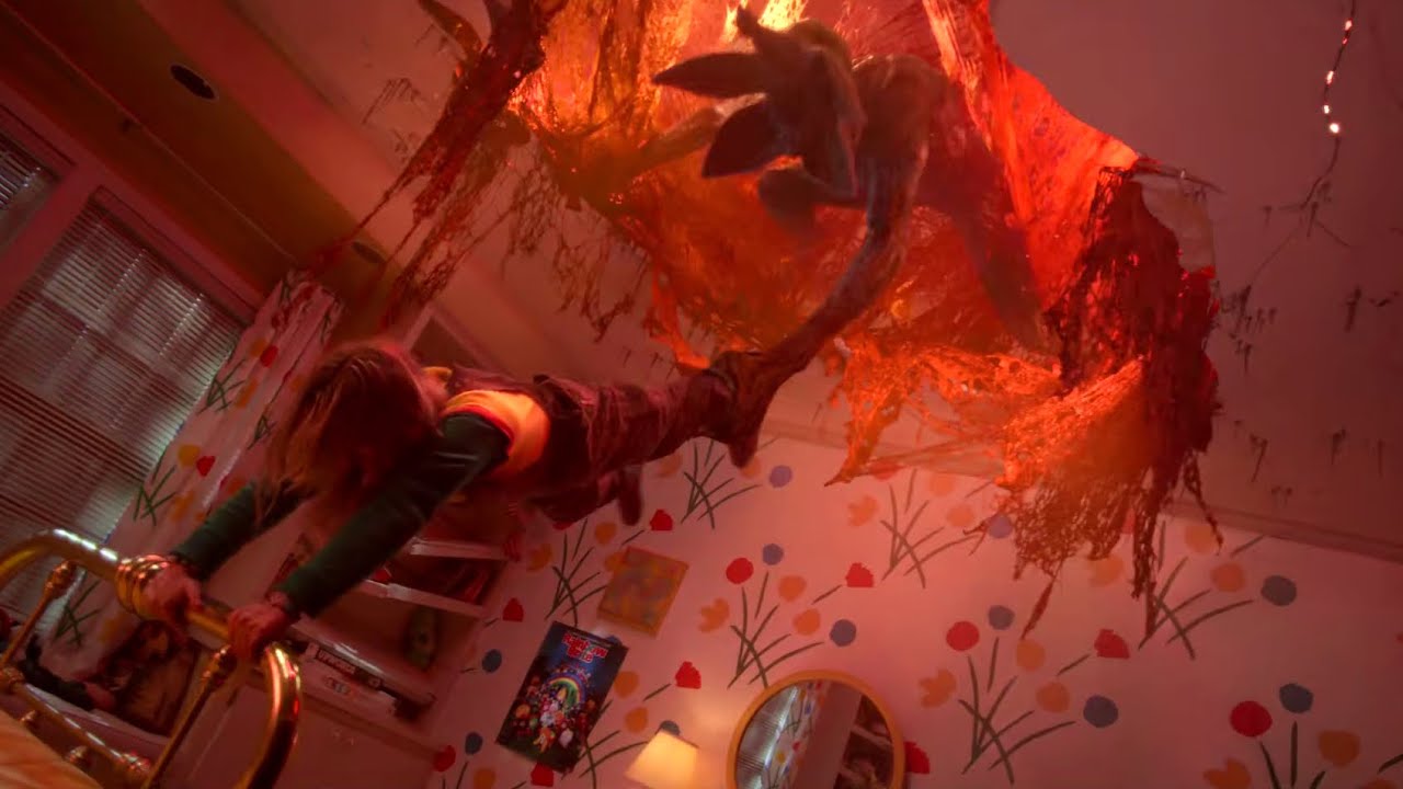 The Demogorgon attacks Holly - Stranger Things 5 [5x2]