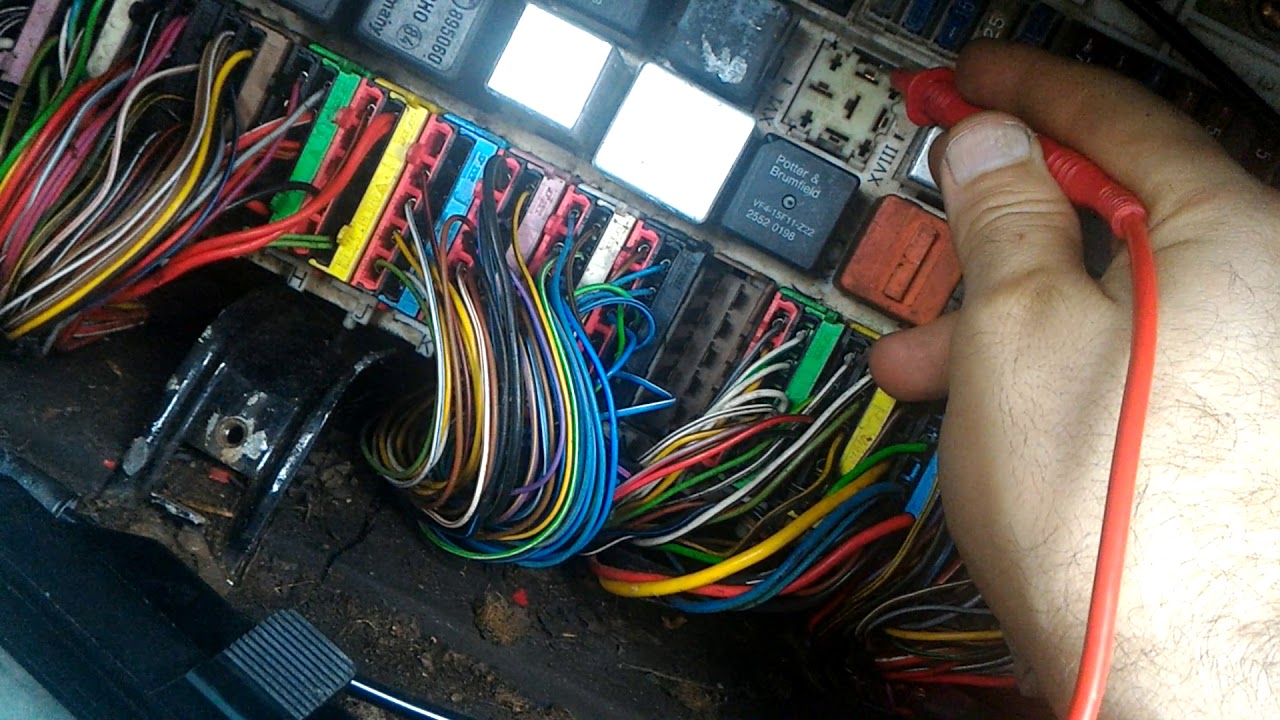 Porsche 928 relay testing