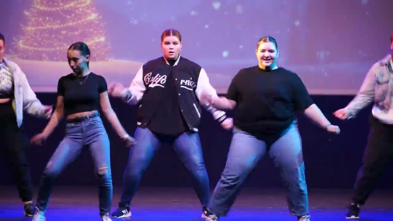 ❣️D. Crew Half Time ☃️🎄 X-mas Show 💟🌟 Varázslatos Karácsony 🎁🎀 5. Blokk 🎀