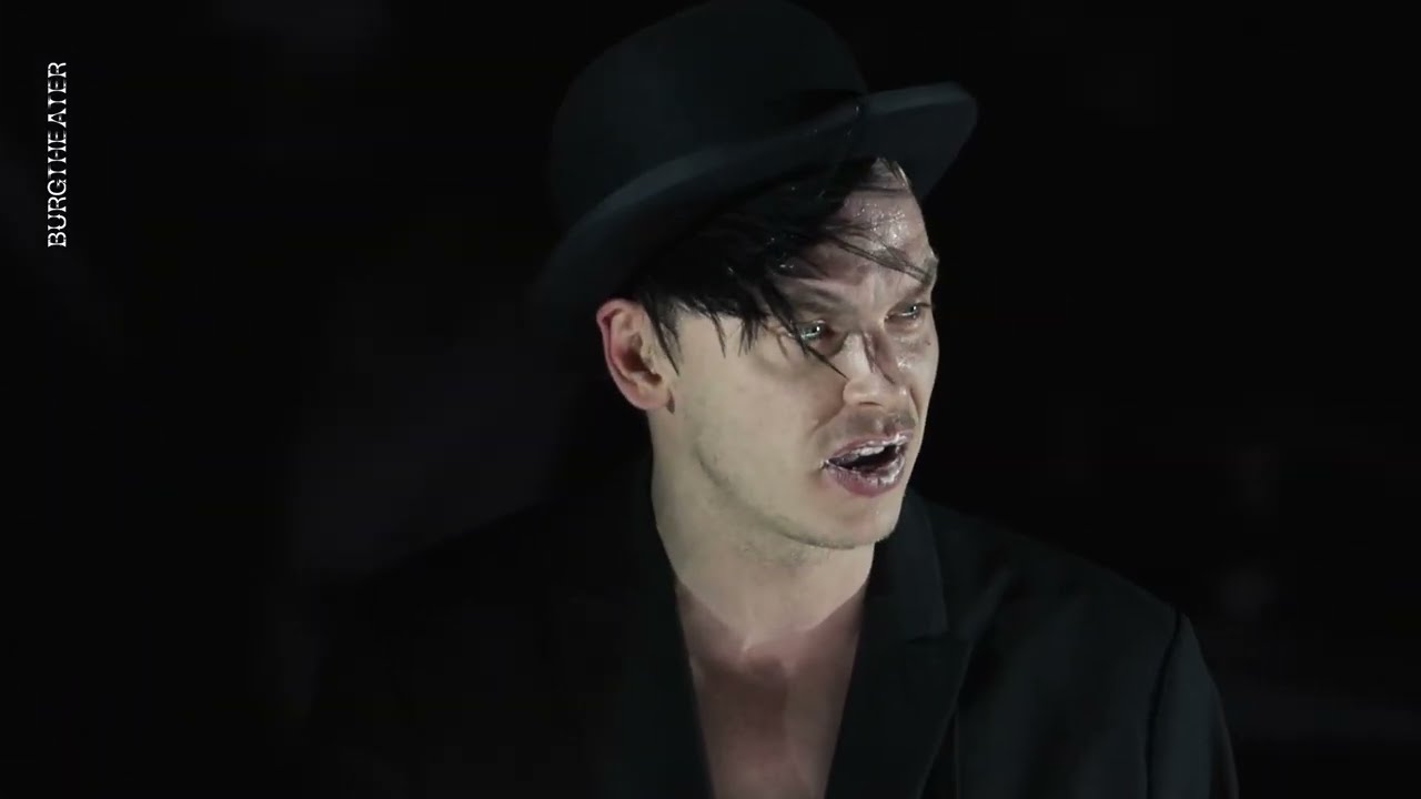 TRAILER: HELDENPLATZ