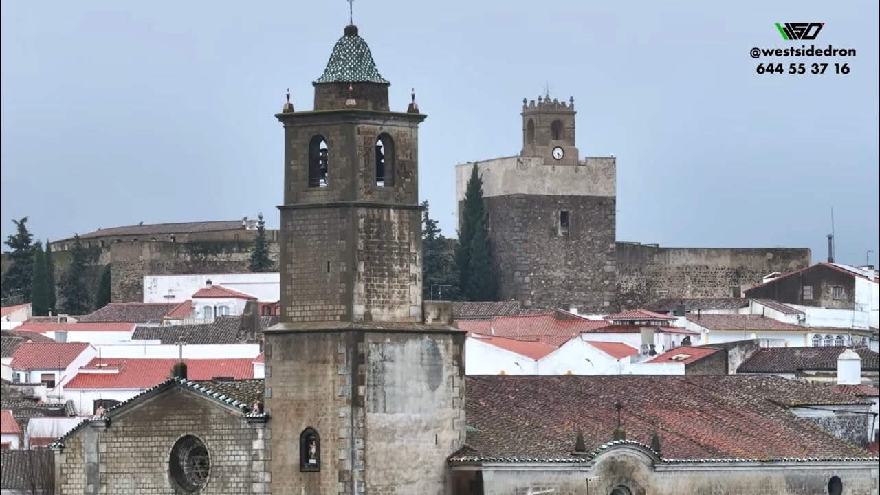 BARCARROTA A VISTA DE DRON (Badajoz, Extremadura) 4K DJI Mavic 3 PRO