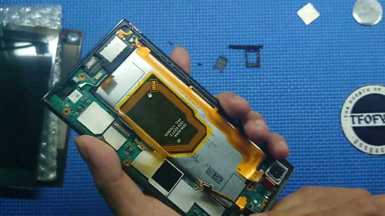 SONY XPERIA XZ PREMIUM / SO-04J Cara Ganti Lcd touch screen Yg Benar