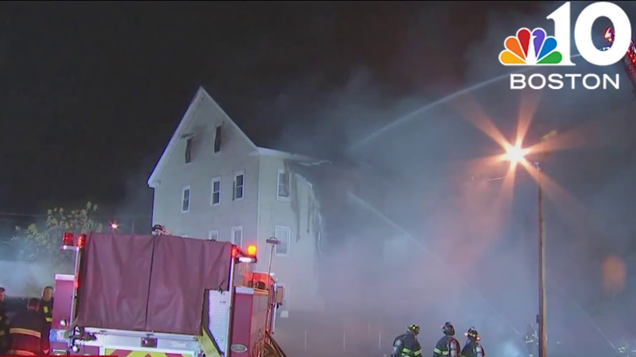 Dozens displaced after Peabody apartment building fire