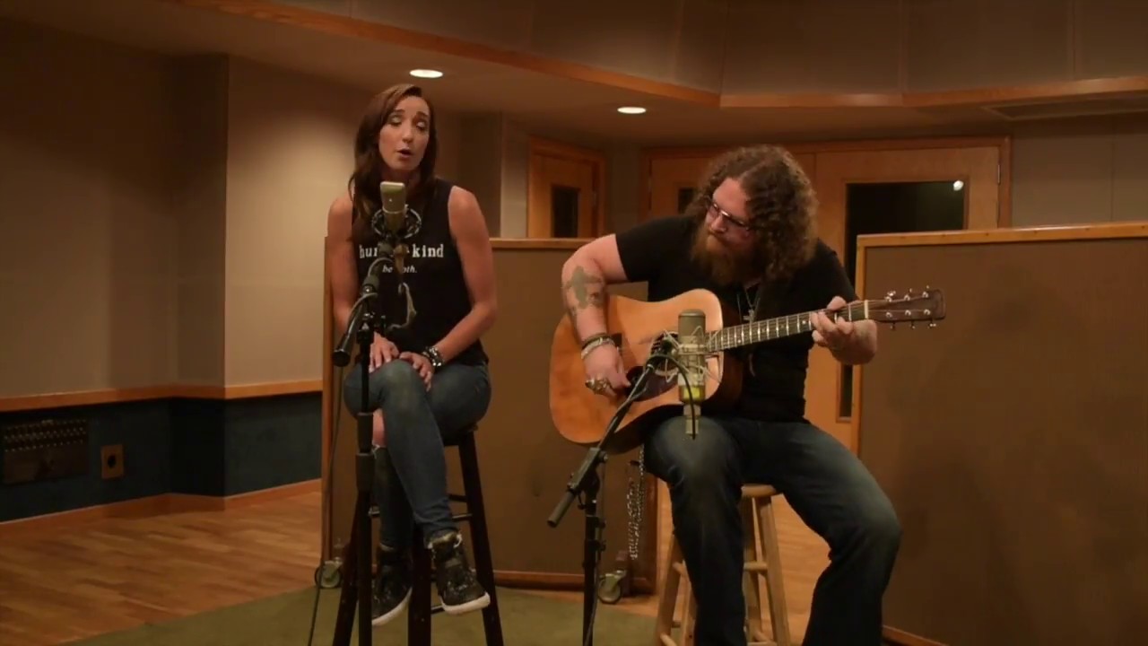 Wrong Thing - Jenn Bostic & Bart Walker - Live Acoustic Session