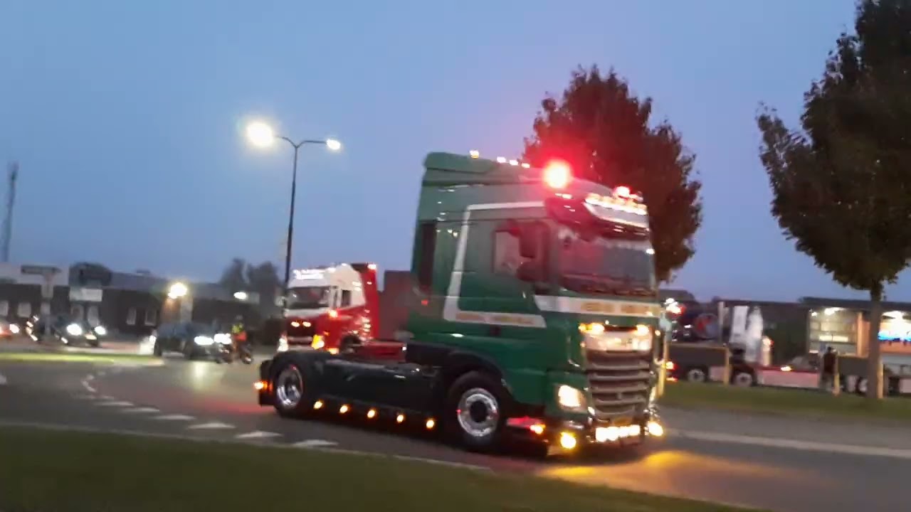 Truckrun Lingewaard & Overbetuwe rijd door Elst 27-09-2025