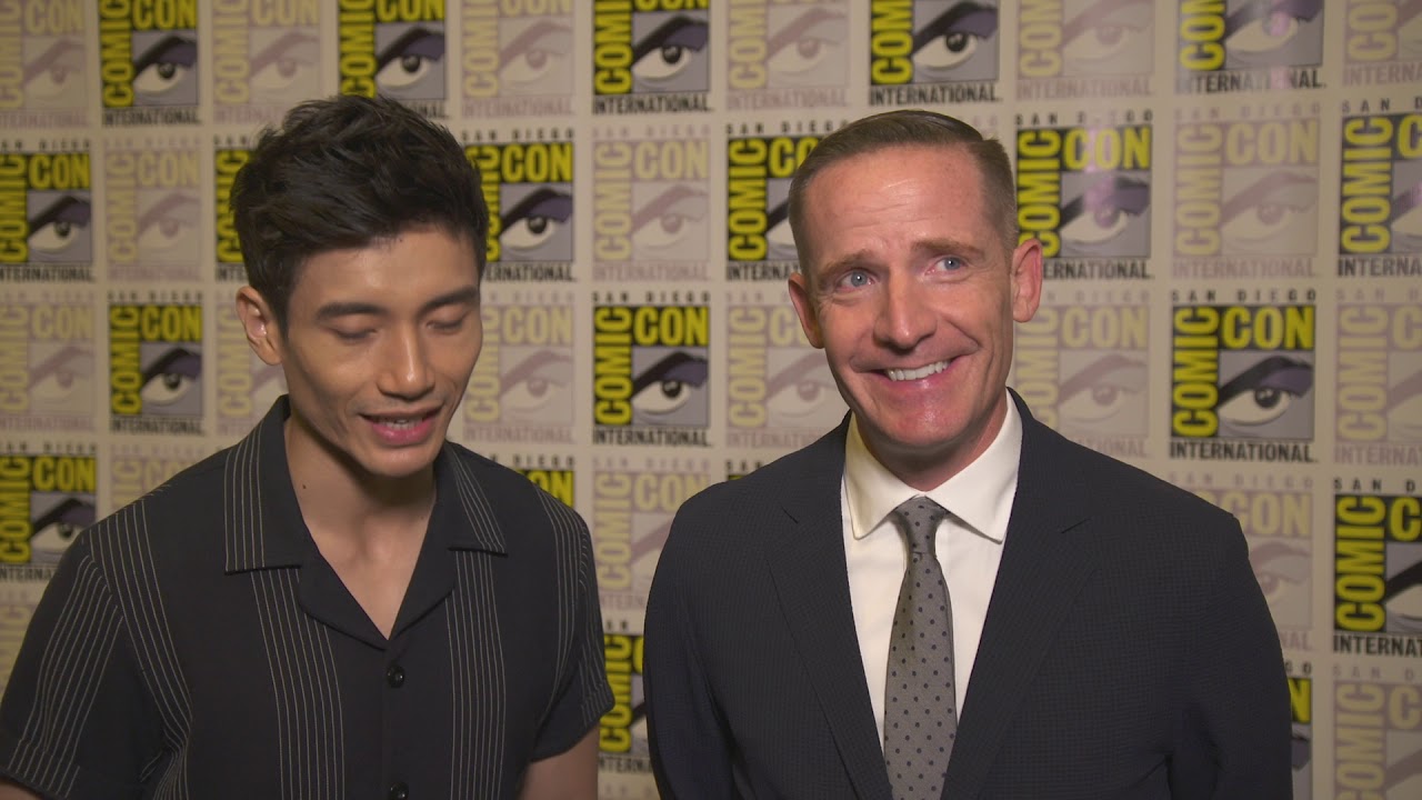 SDCC 2019 - The Good place - Itw Manny Jacinto and Marc Evan Johnson  (official video)