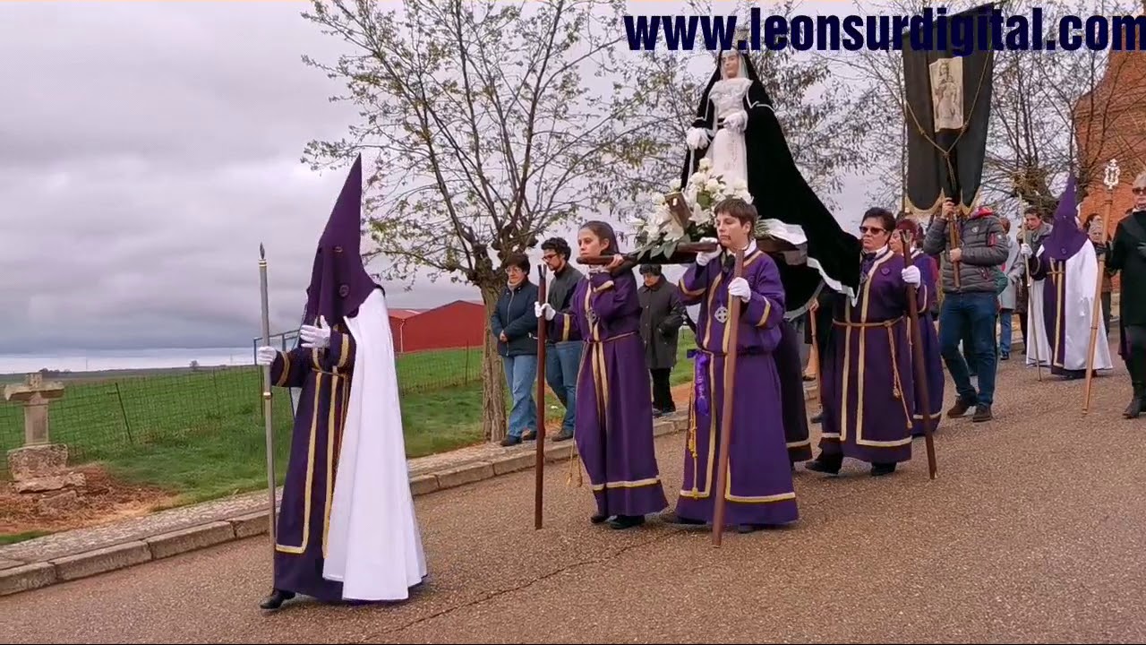 Vía Crucis Valderas (León)