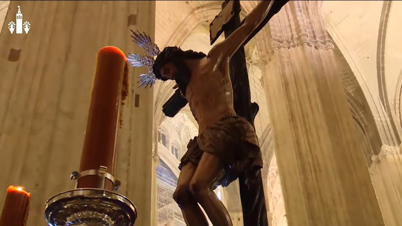 VIACRUCIS PENITENCIAL DE LAS HERMANDADES DE SEVILLA. Preside el Sr. Arzobispo.