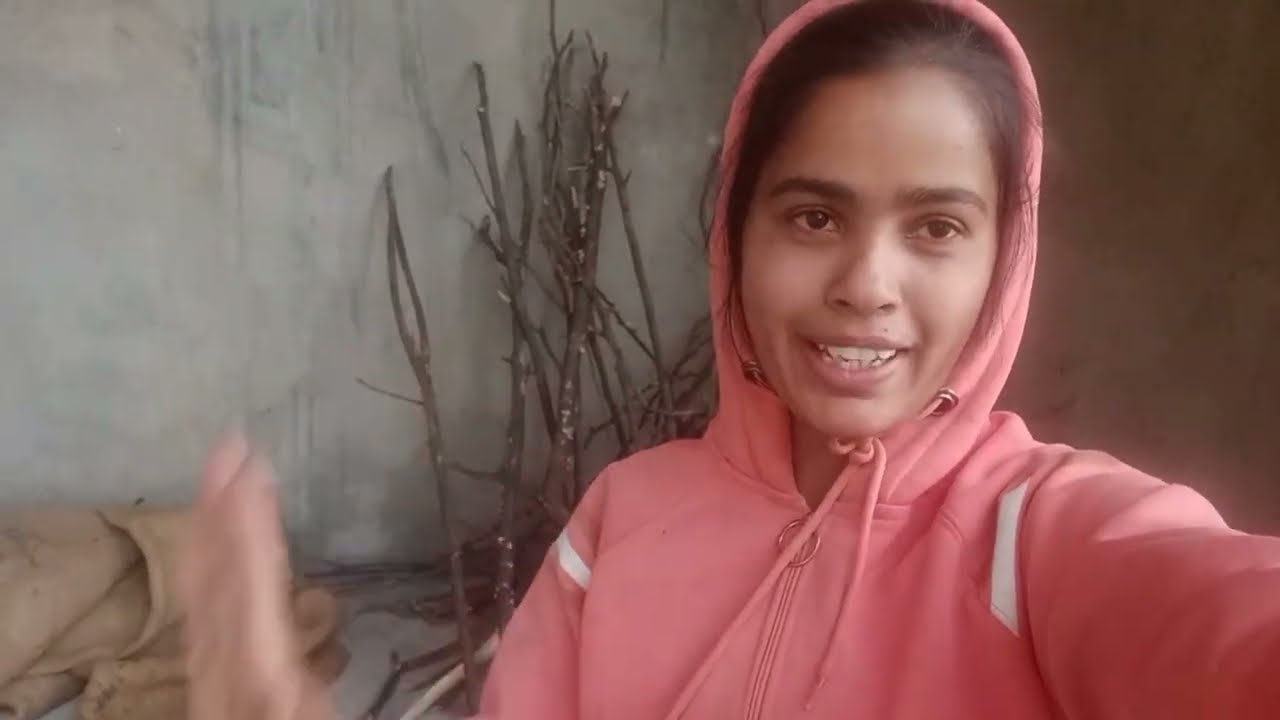 आज का #प्रोग्राम #कैंसिल हुआ 😔 और मिलाती हूं #मम्मी पापा से मिलाती हूं 😘🫀