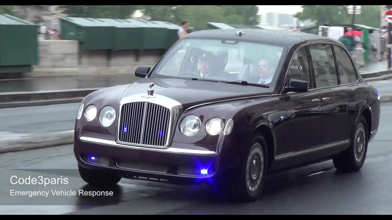 Motorcade Queen of England, President of France -- Paris