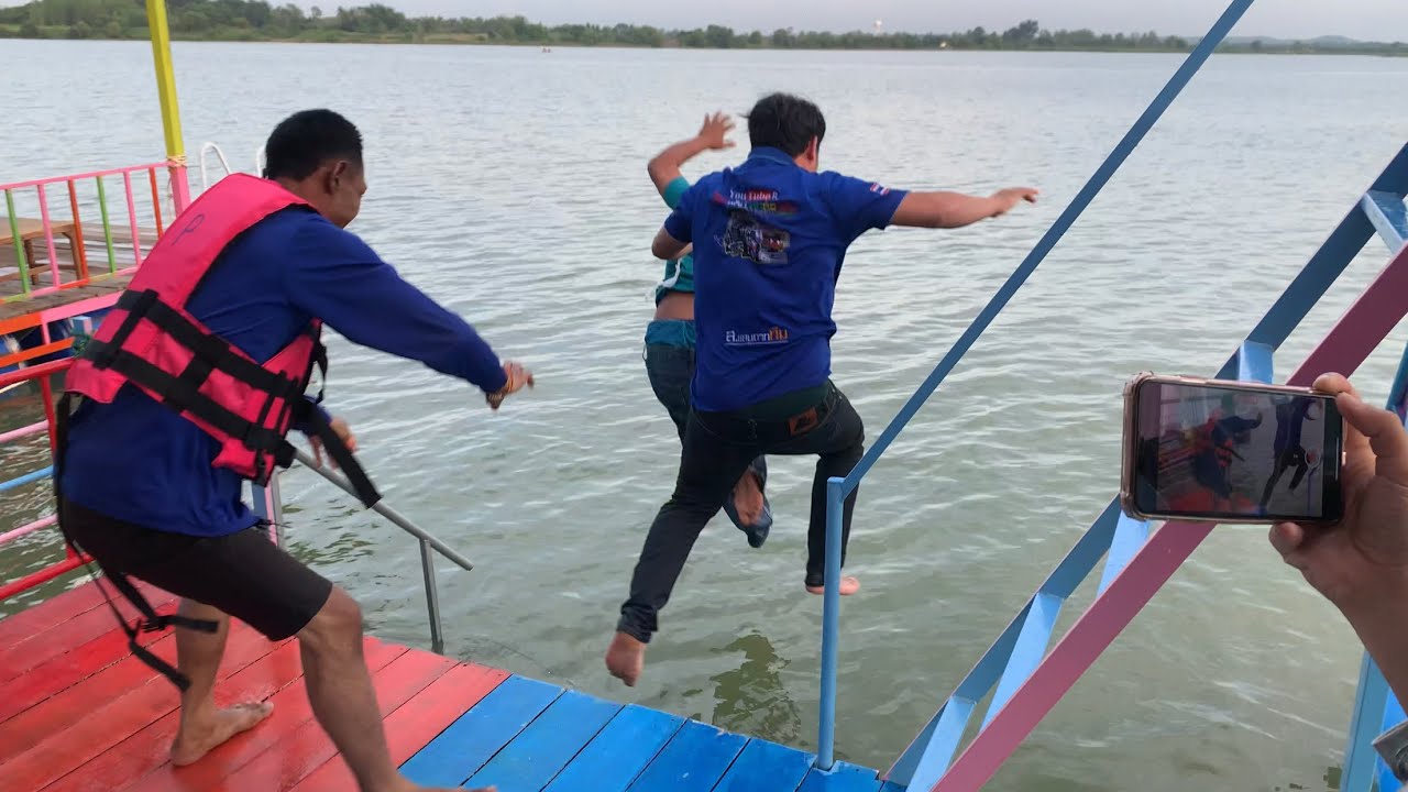 ดินด่วนมาถึงโดนจับโยนลงน้ำได้แผลนิดนึง เสี่ยตินเซอร์ไพรส์งานครูคือเอ๋อะไรเอ่ย