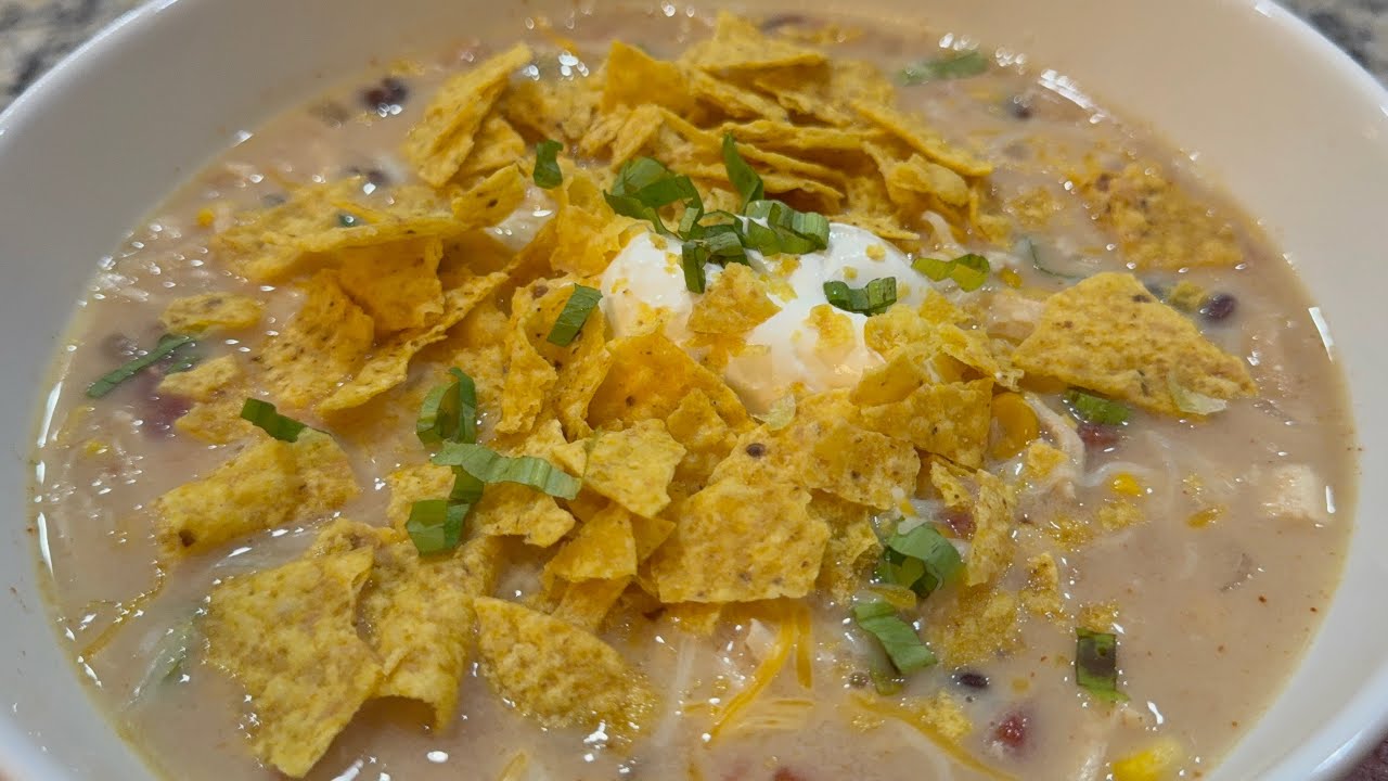 It’s Almost Gameday! White Chicken Chili Southwestern Soup Recipe!