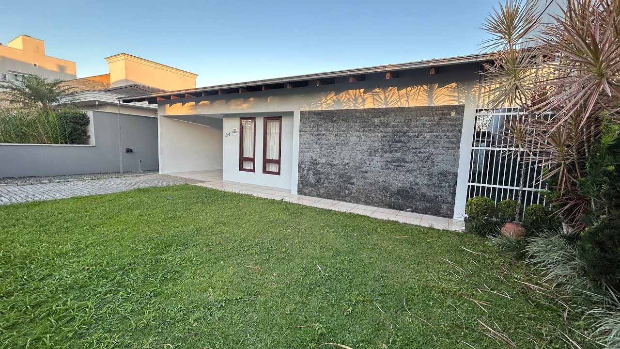 Casa a venda no in&iacute;cio do Bom Retiro em Joinville/SC