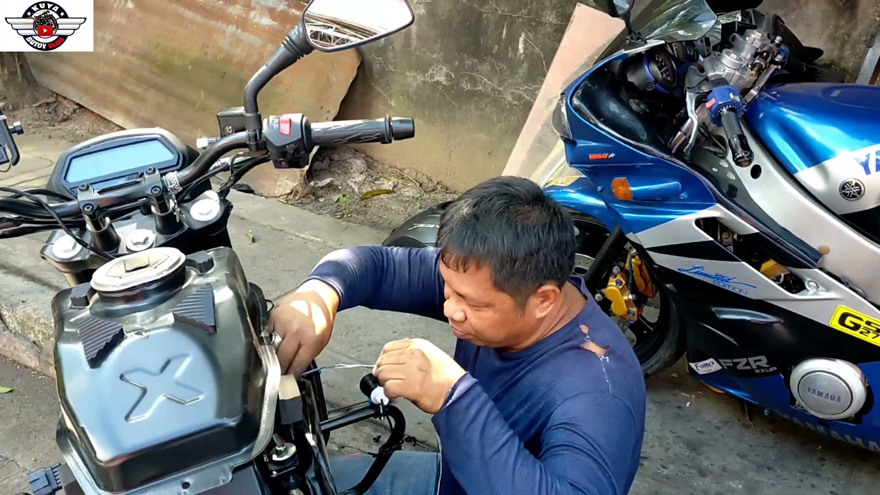 DOMINAR 4OO INSTALLING MINI DRIVING SPOTLIGHT