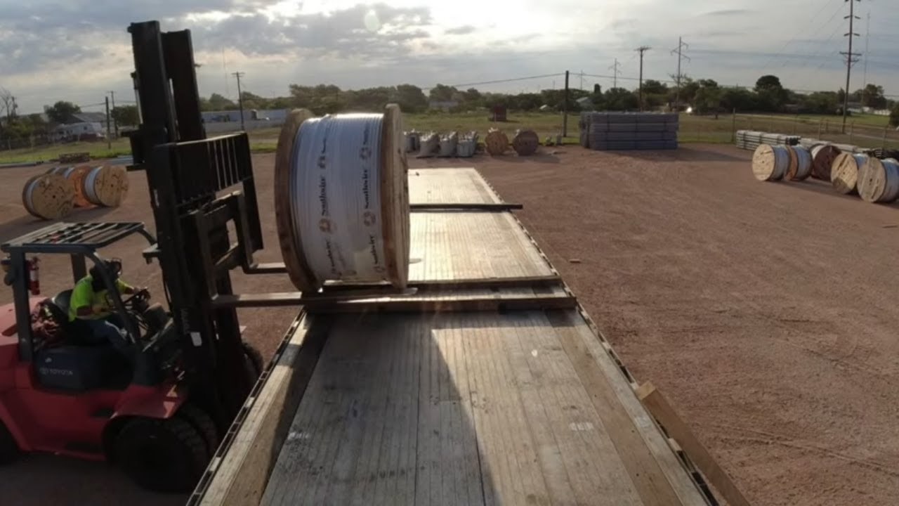 #740 Deep in the Heart of Texas The Life of an Owner Operator Flatbed Truck Driver