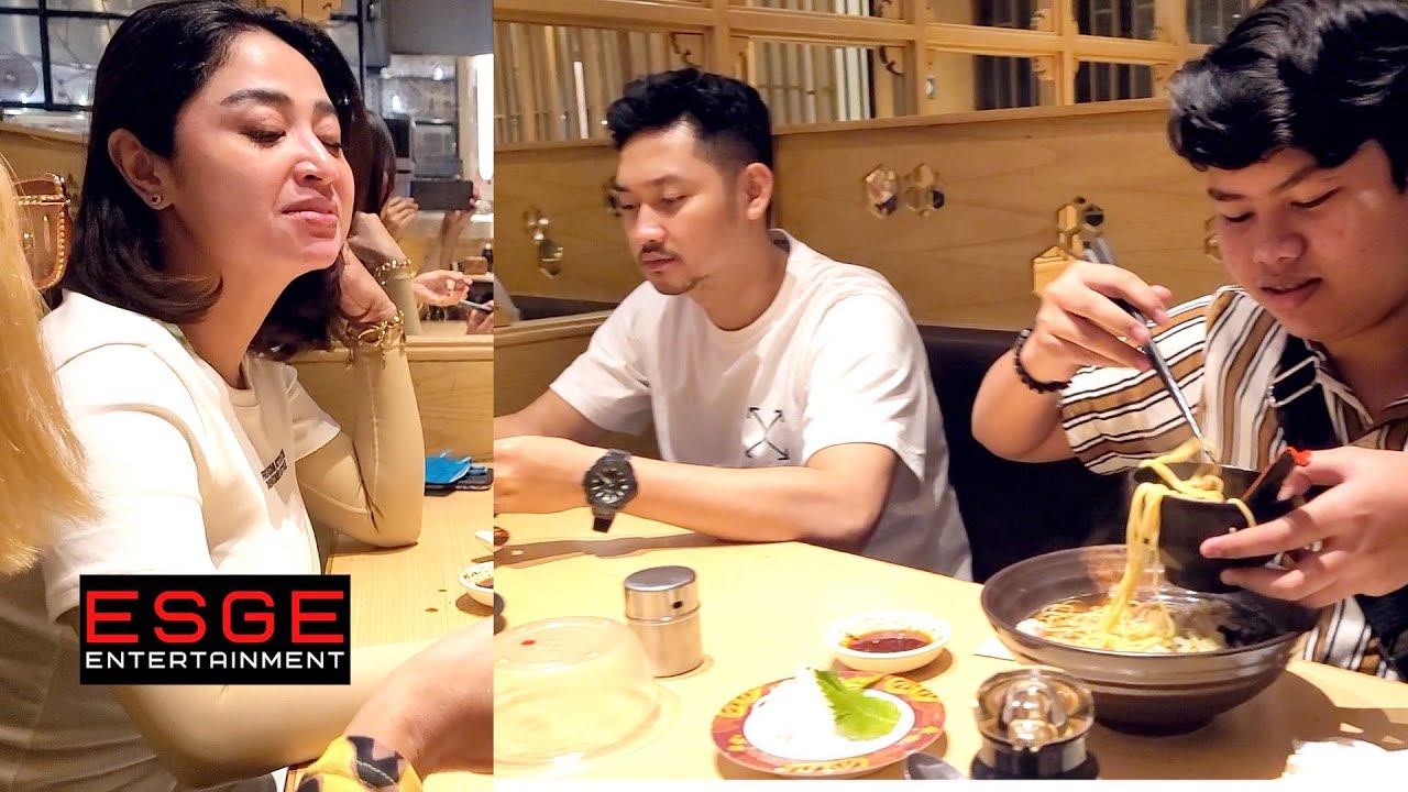 KEBERSAMAAN DEWI PERSSIK AJAK MAKAN ANAK & SUAMI DI MALL