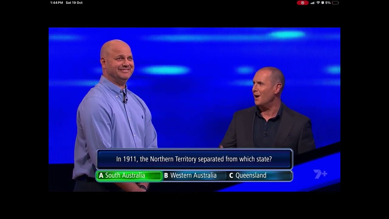 The Chase Opponent Tells Larry to (Shut Up) 🤐 