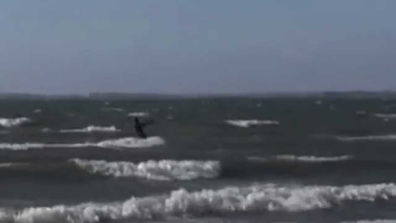 Kitesurfing am Campingplatz Strukkamp Huk April 2014