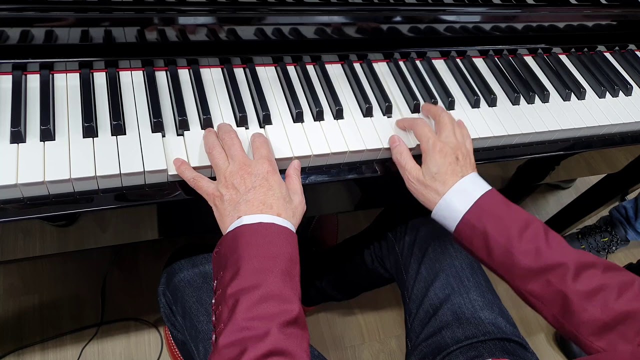 懂得和弦進行的道理則歌曲就容易記住 以夜來香為例