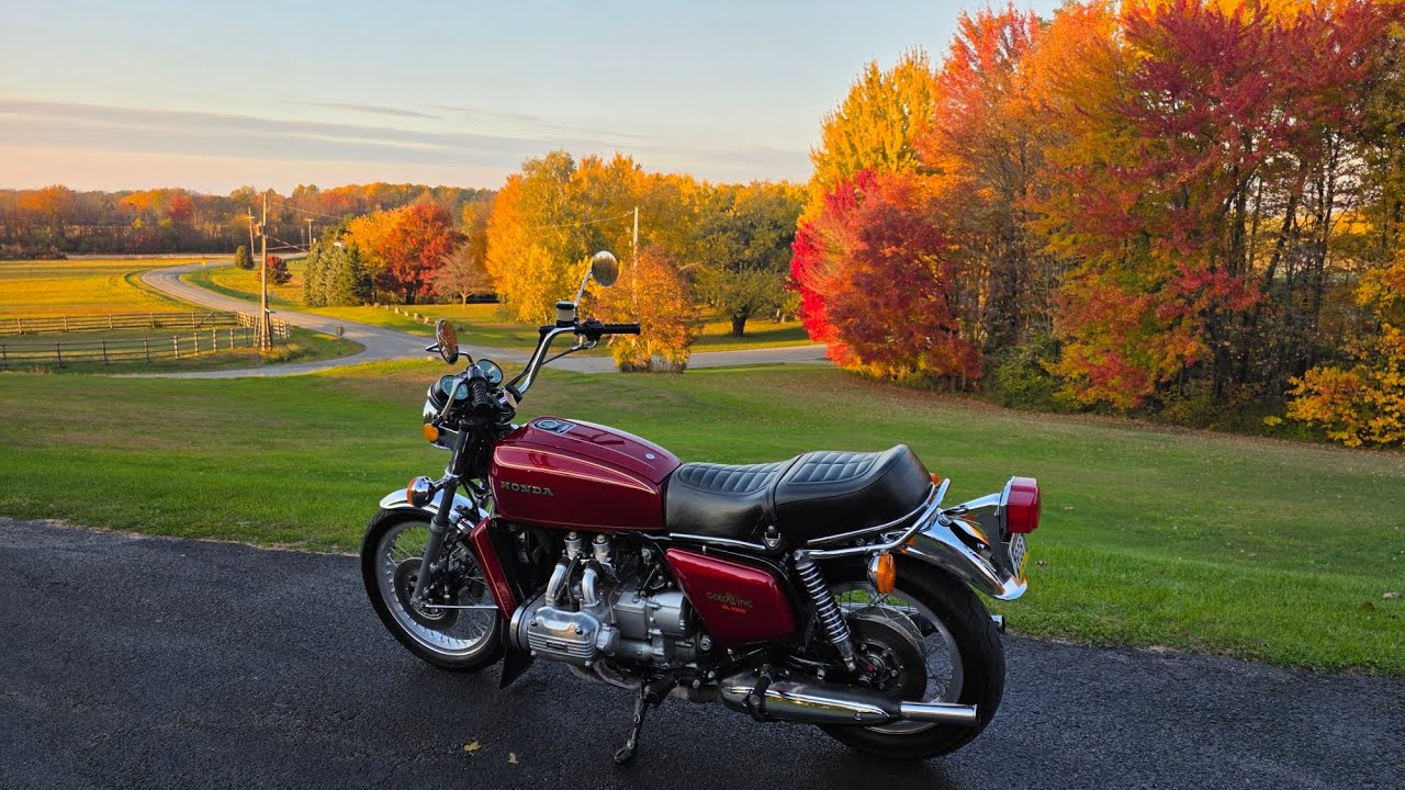 1976 Honda GL1000 first generation Goldwing walkaround