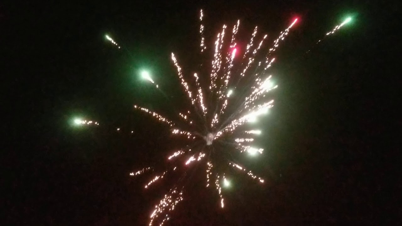 Skylight - 200g - Red Lantern Fireworks