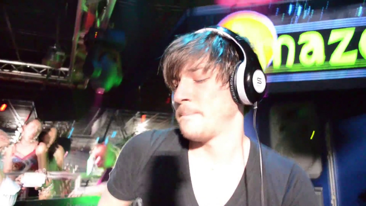 Quentin MOSIMANN @ l'Amazone (36) - Samedi 31 Mars 2012 - Full HD 1080p