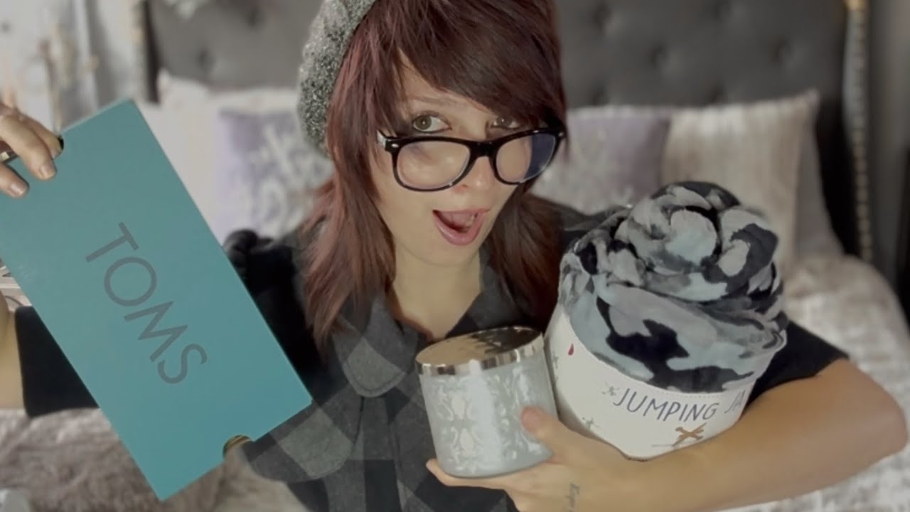 I GOT TOMS FOR CHRISTMAS!!