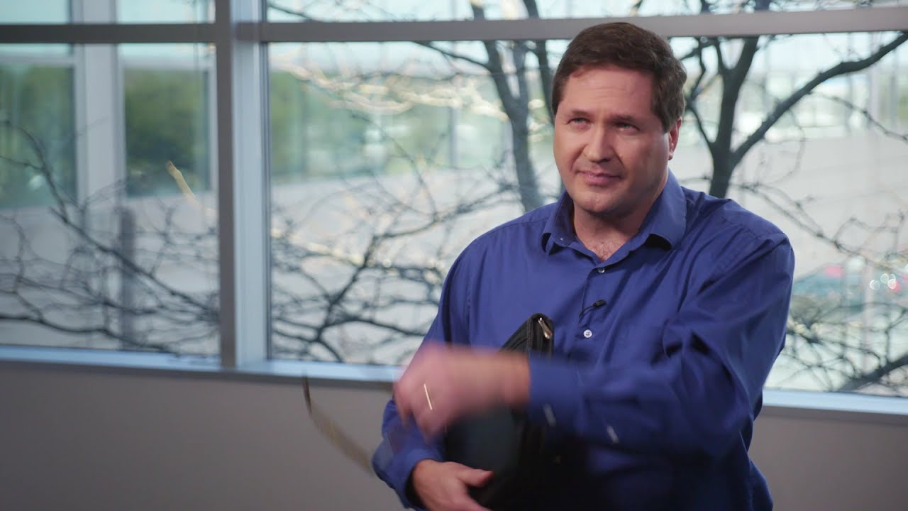 Reduce noise in the office ǀ Phonak Serenity Choice hearing protection