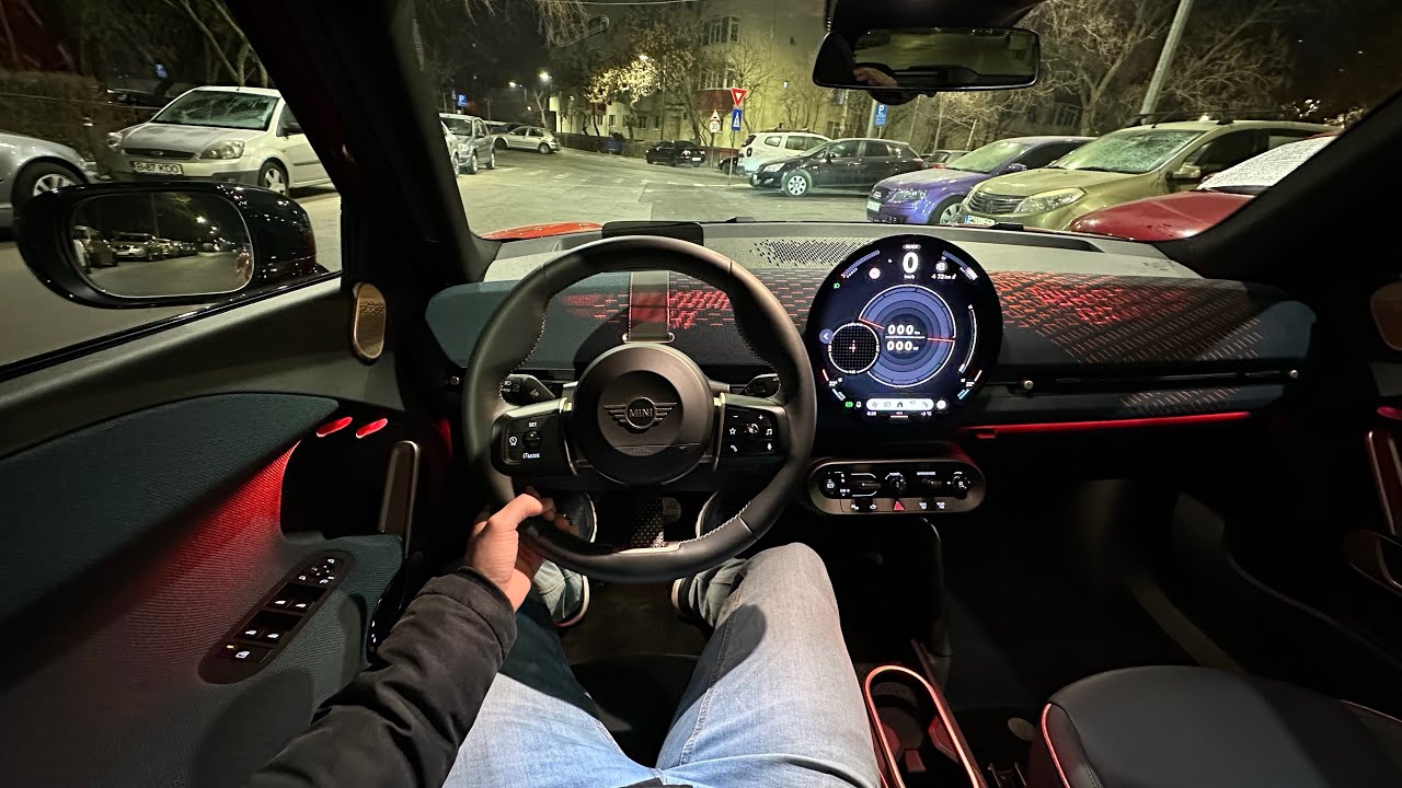 Mini Aceman SE 2025 Night Test Drive
