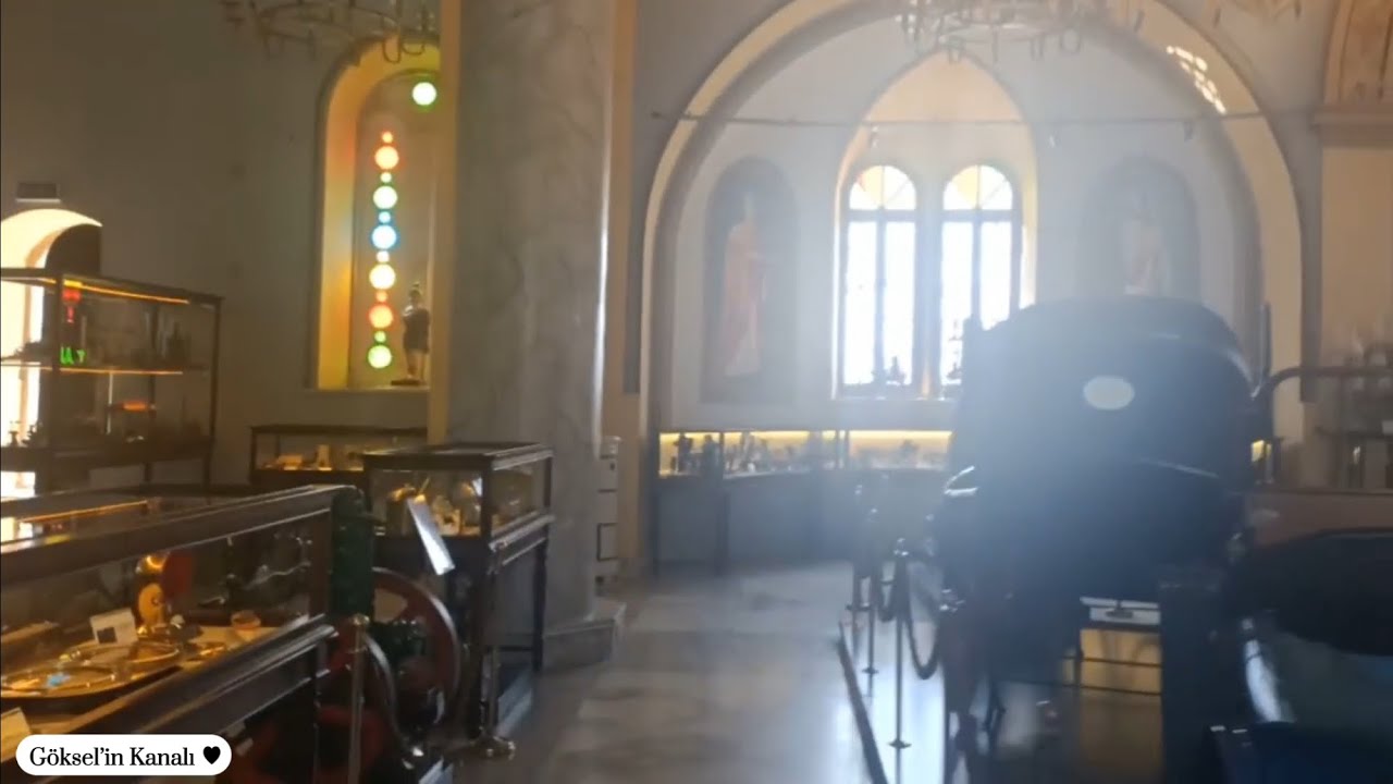 Ayvalık Rahmi M. Koç Müzesi,  Taksiyarhis Kilisesi ile Tarihi Seyahat Alibey Cunda Adası Türkiye