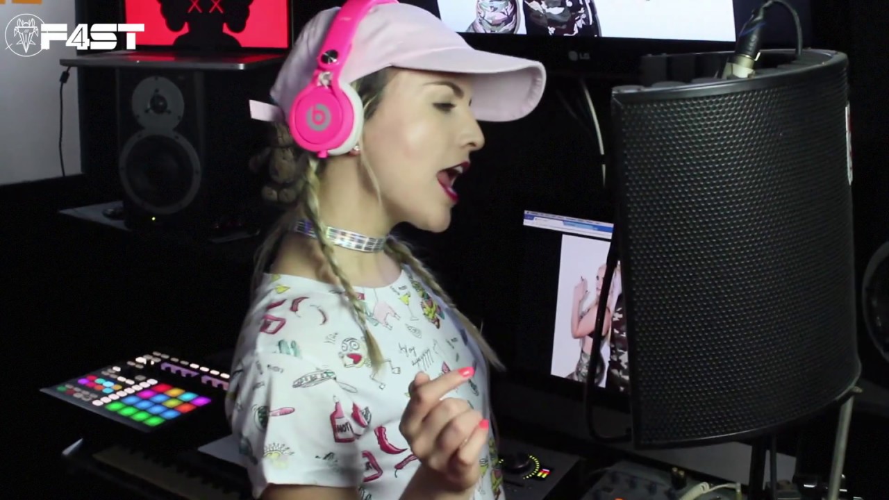 2U - Justin Bieber & David Guetta (F4ST Remix)