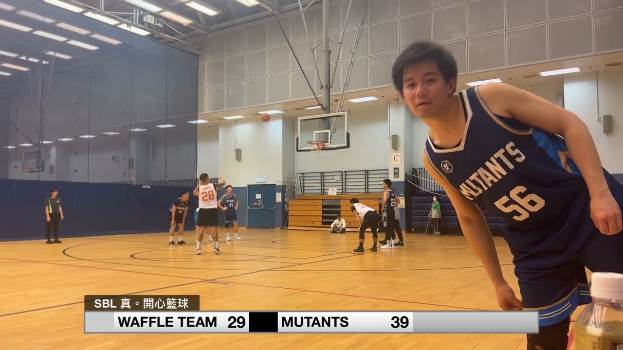 WAFFLE TEAM(白) vs MUTANTS(黑) Q4