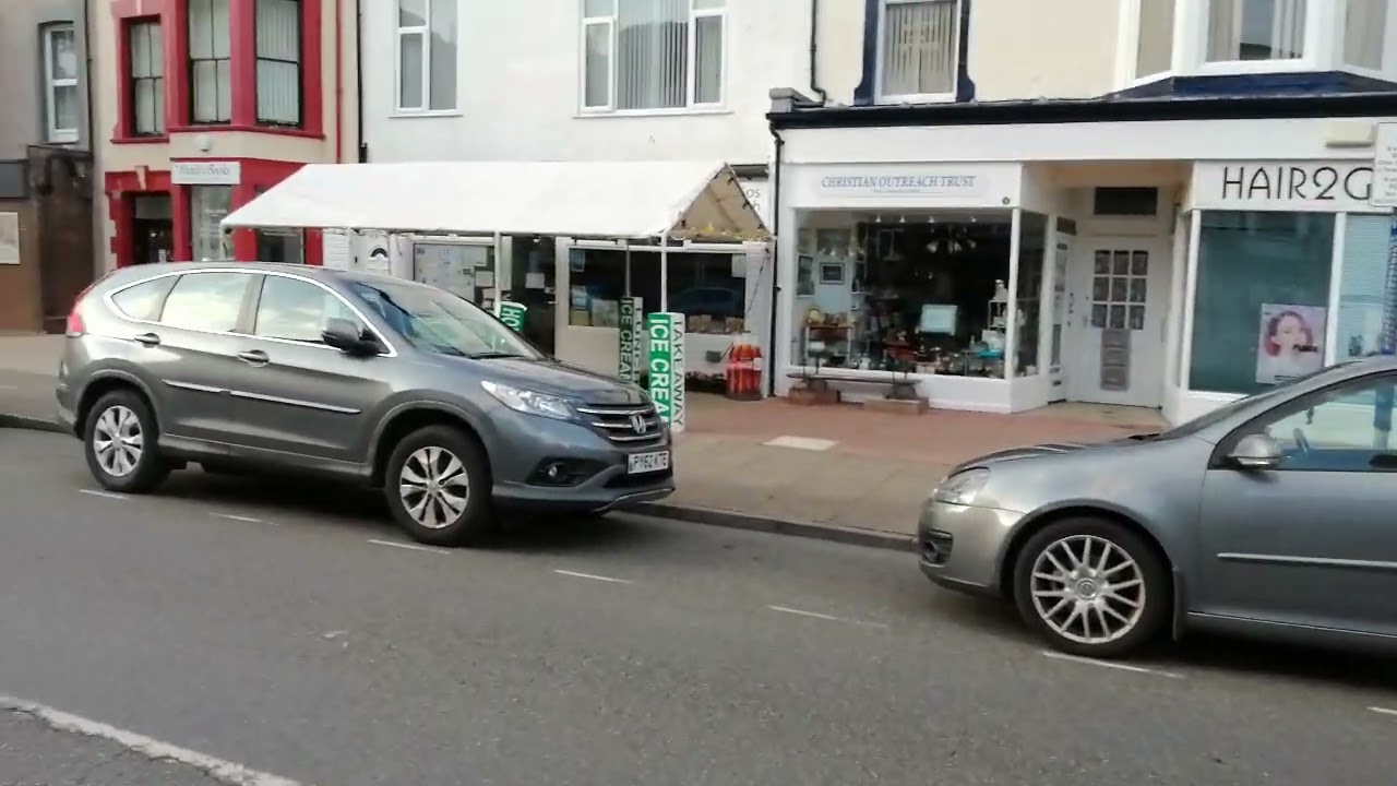 Llandudno (Madoc Street) St Views 2020