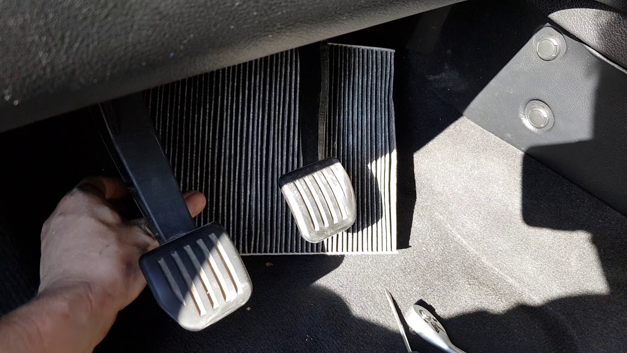 Filtr pyłkowy kabinowy Ford S Max MK1 Wymiana