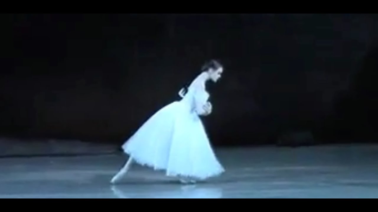 ジゼル登場「ジゼル」第2幕、ロパートキナ/Giselle entrance &rdquo;Giselle