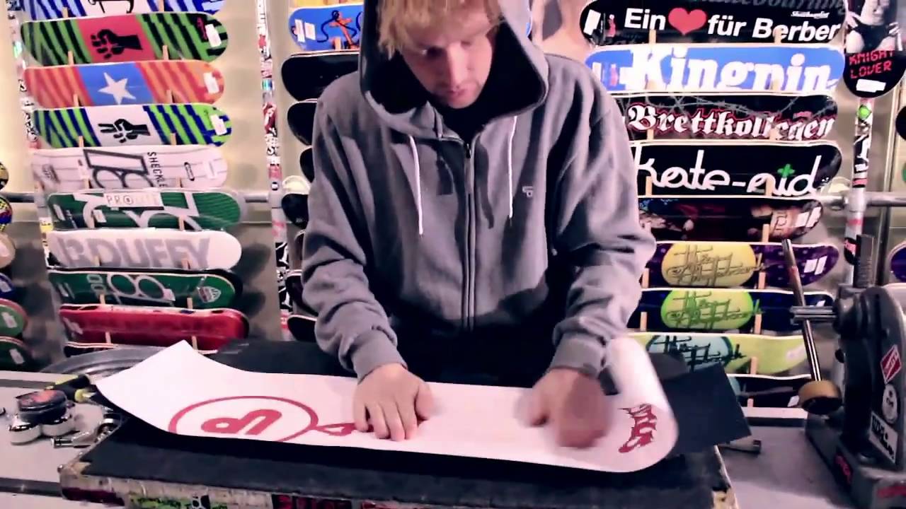 Skateboard Montage: Part 1 - Deck und Griptape | Deutsch/German How To