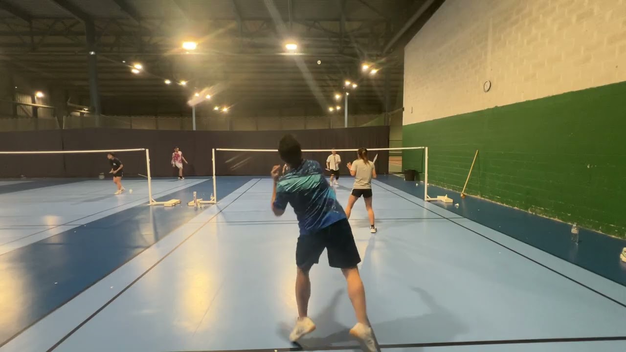 Cầu lông 24/02 ngọc kira hiếu vs gui thu (set 1,2)